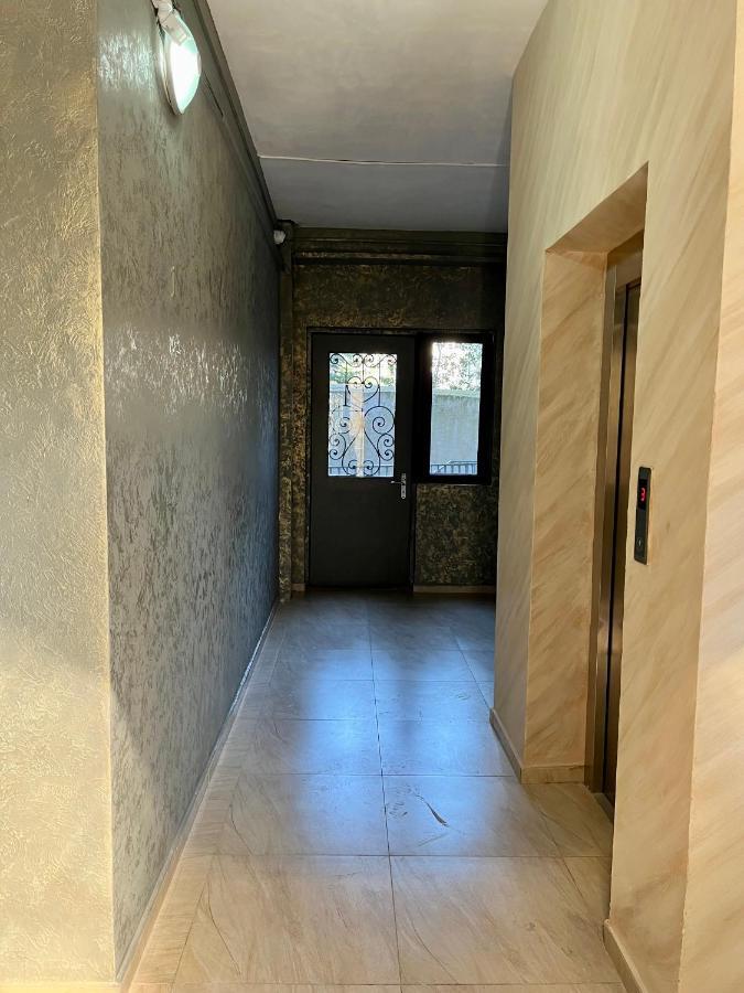 A New Apartment In The King District 库塔伊西 外观 照片